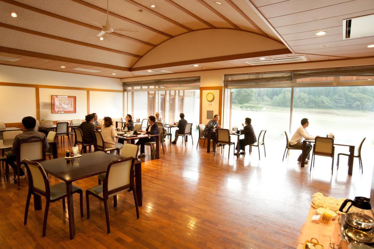 Hôtel Yurari à Tadami Extérieur photo