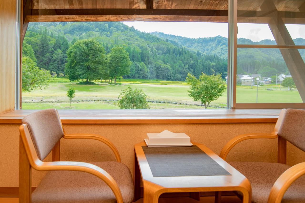Hôtel Yurari à Tadami Extérieur photo