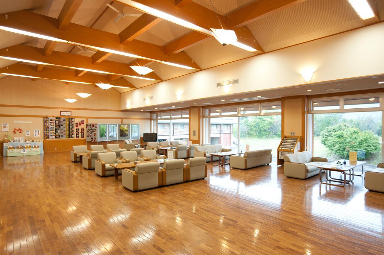 Hôtel Yurari à Tadami Extérieur photo